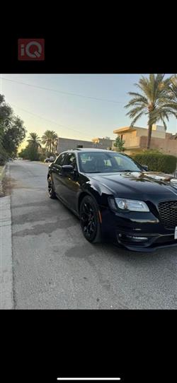 كرايسلر 300